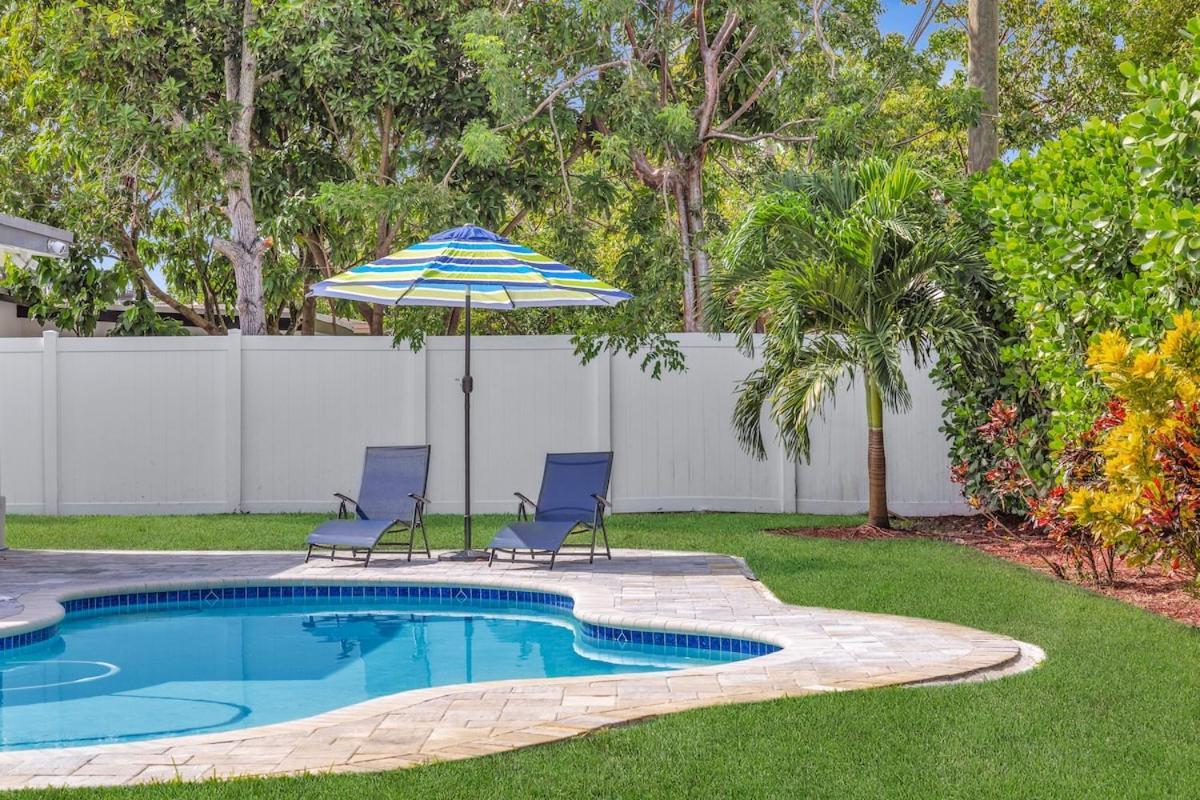 3bed Modern Family Friendly Heated Pool *